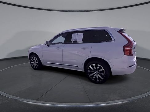 Certified 2025 Volvo XC90 B6 Plus AWD/4WD image 6