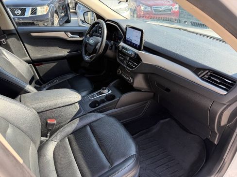 Used 2020 Ford Escape SEL AWD/4WD image 8