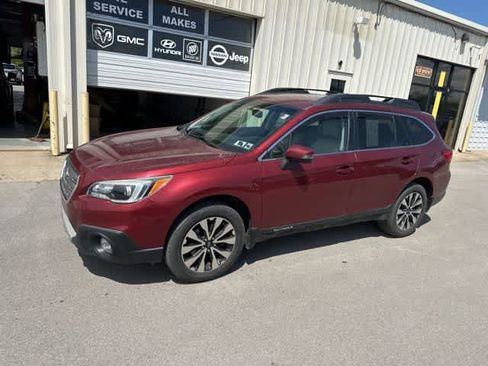 Used 2015 Subaru Outback 2.5i Limited AWD/4WD image 14