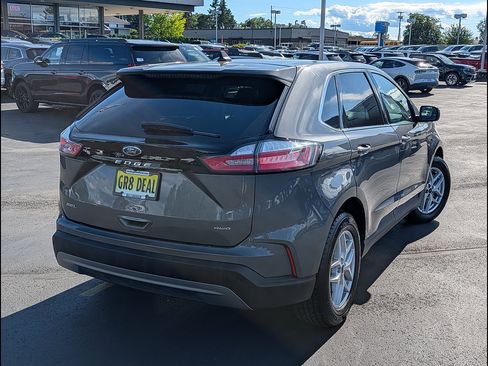 Used 2024 Ford Edge SEL AWD/4WD image 6