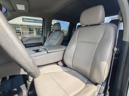 Used 2017 Ford F250 XL w/ Power Equipment Group AWD/4WD image 23