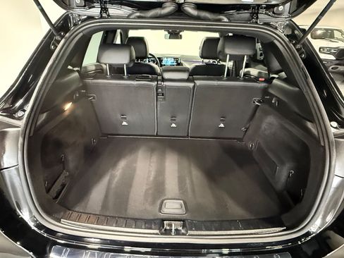 Used 2022 Mercedes-Benz GLA 250 4MATIC image 16