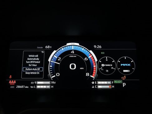 Used 2024 Toyota Tundra Limited image 2