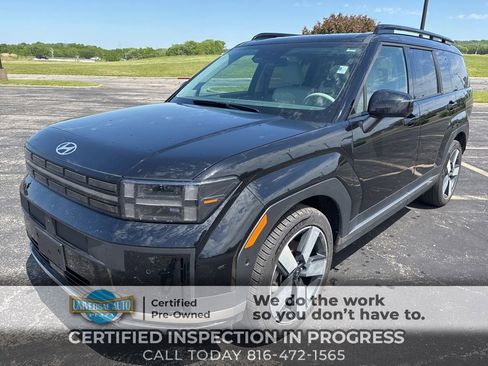 Used 2025 Hyundai Santa Fe Limited AWD/4WD image 1