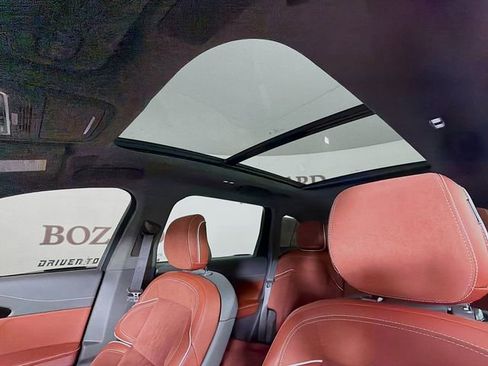 Certified 2025 Lincoln Nautilus Black Label AWD/4WD image 27
