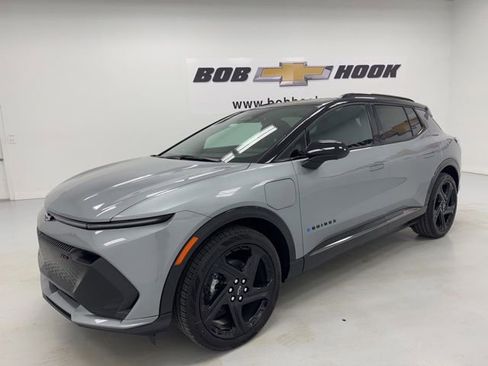 New 2026 Chevrolet Equinox EV RS image 1