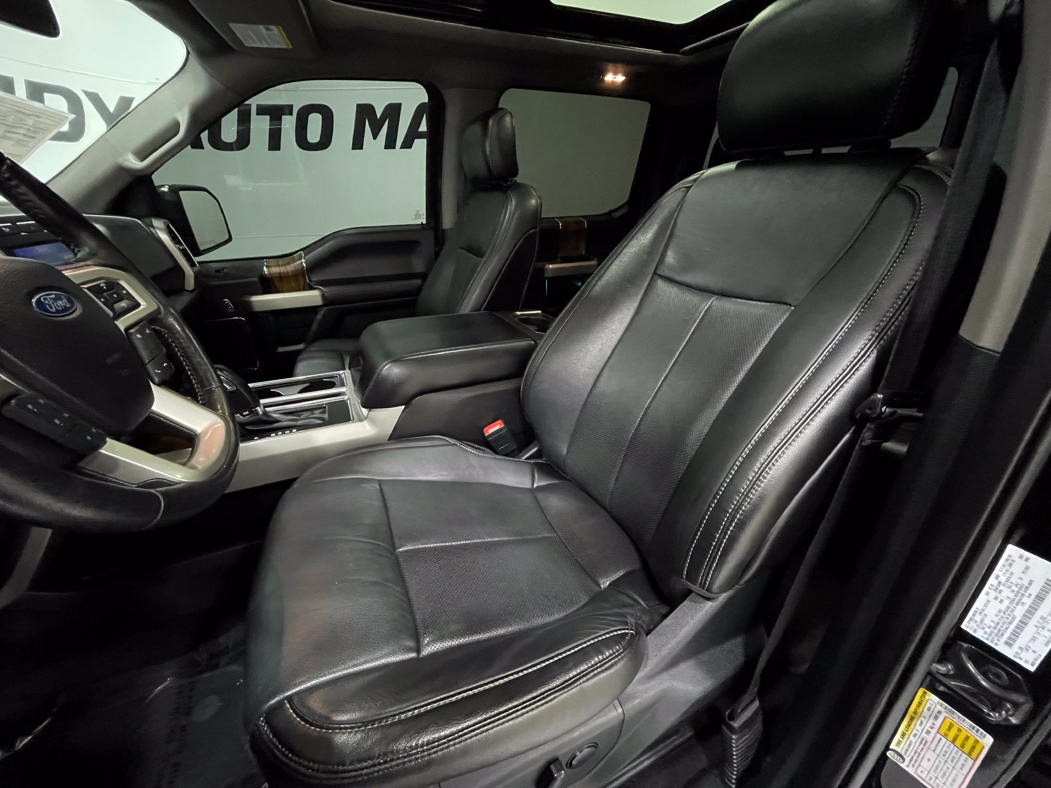 Used 2020 Ford F150 Lariat AWD/4WD image 14