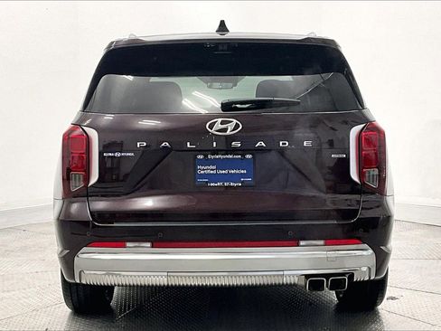 Certified 2023 Hyundai Palisade Calligraphy w/ Cargo Package image 4