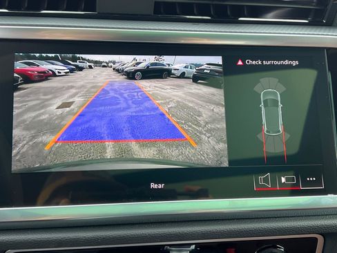 Certified 2025 Audi Q3 2.0T Premium w/ Convenience Package image 30