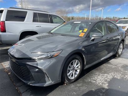 Used 2025 Toyota Camry SE