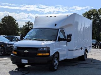 Used 2023 Chevrolet Express 3500 w/ Power Convenience Package RWD video 1