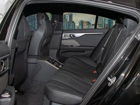 Used 2025 BMW 840i xDrive image 22