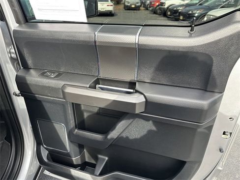 Used 2017 Ford F150 Lariat w/ Equipment Group 502A Luxury image 41