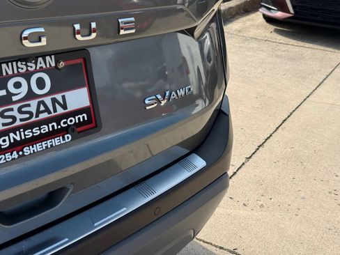 Certified 2023 Nissan Rogue SV AWD/4WD image 36