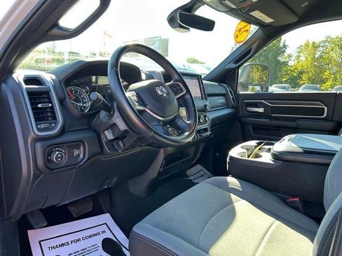 Used 2024 RAM 2500 Big Horn w/ Bed Utility Group image 11