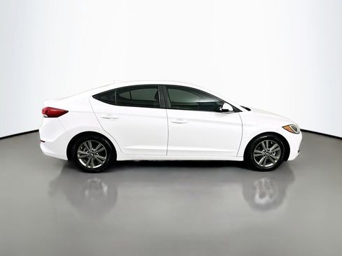 Used 2018 Hyundai Elantra SEL image 4