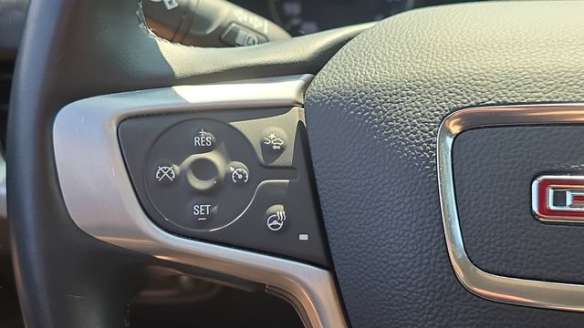 Used 2023 GMC Terrain SLT AWD/4WD image 25