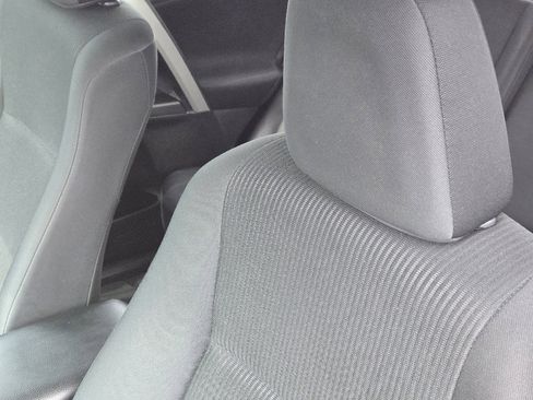 Used 2017 Toyota RAV4 LE image 20