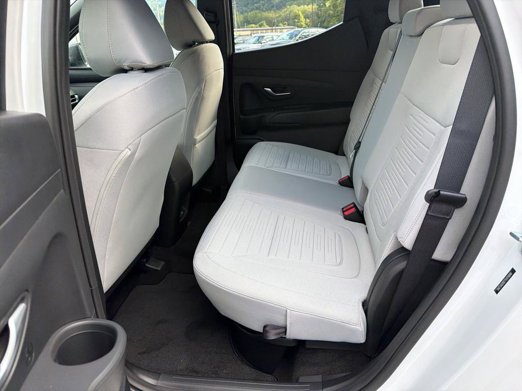 New 2026 Hyundai Santa Cruz SE AWD/4WD image 33
