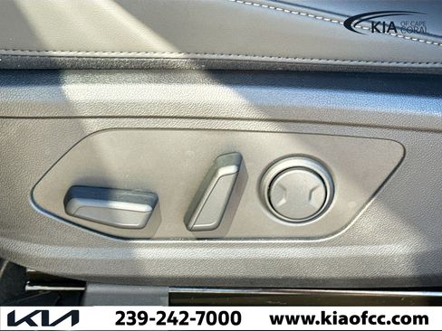 New 2026 Kia Sorento S image 24