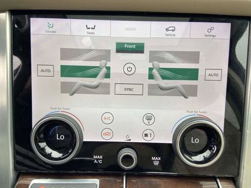 Used 2019 Land Rover Range Rover Supercharged AWD/4WD image 21