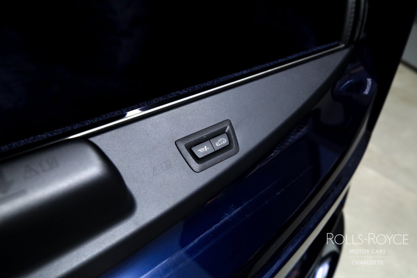 Certified 2024 Rolls-Royce Cullinan AWD/4WD image 26