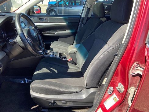 Used 2013 Subaru Outback 2.5i Premium image 7