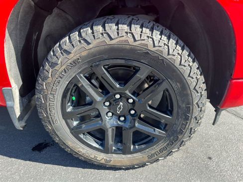 Used 2023 Chevrolet Silverado 1500 Custom w/ LPO, Dark Essentials Package AWD/4WD image 16