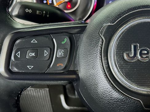Used 2019 Jeep Wrangler Unlimited Sport S AWD/4WD image 11