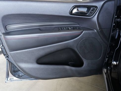 Used 2024 Dodge Durango GT RWD image 14