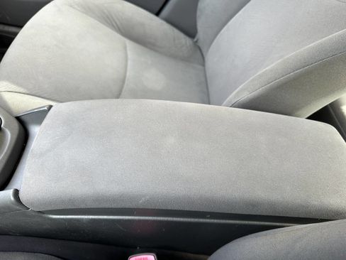 Used 2011 Toyota Prius One image 39