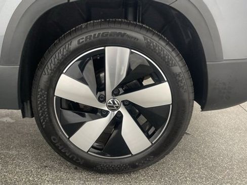 Used 2024 Volkswagen Taos S image 48