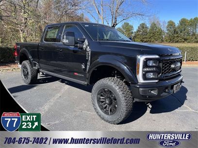 New 2026 Ford F250 Lariat w/ Black Appearance Package
