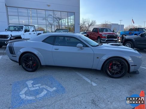 Used 2022 Dodge Challenger R/T Scat Pack image 36