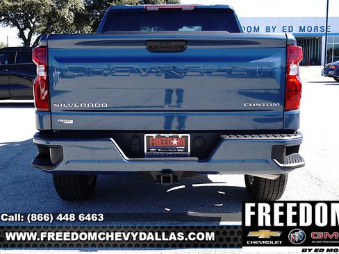 New 2024 Chevrolet Silverado 1500 Custom image 6