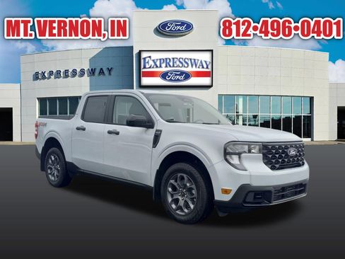 New 2025 Ford Maverick XLT w/ XLT Luxury Package image 4