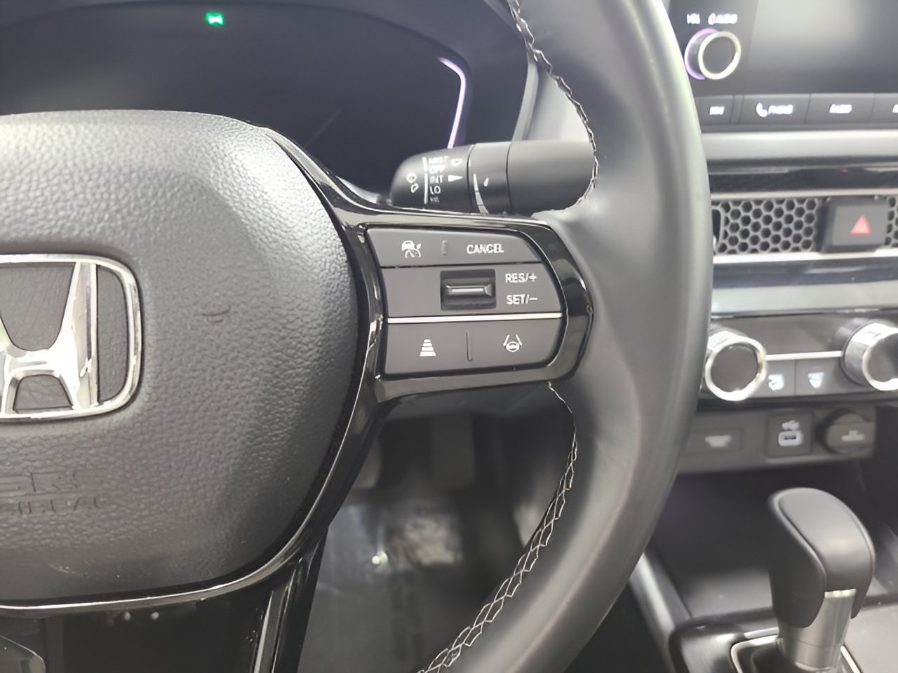 Certified 2024 Honda Civic EX image 25
