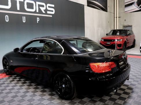 Used 2013 BMW 335i Convertible w/ Premium Pkg image 65