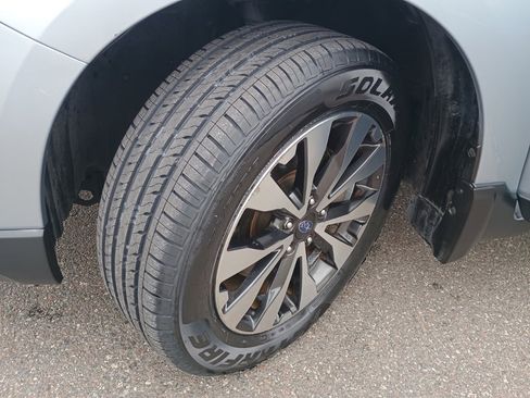 Used 2016 Subaru Outback 3.6R Limited image 10