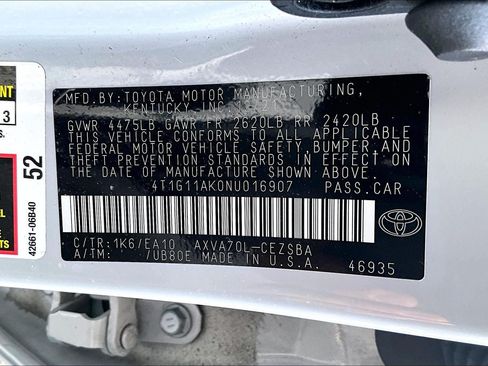 Used 2022 Toyota Camry SE FWD image 29