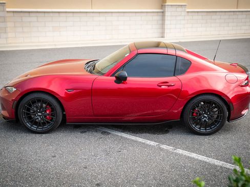 Used 2022 MAZDA MX-5 Miata Club image 13