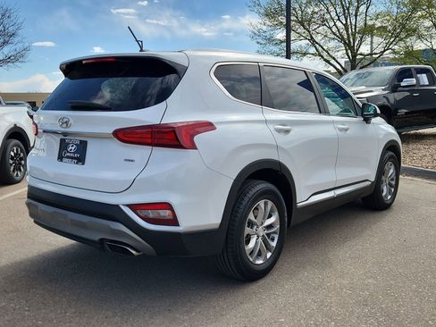 Used 2019 Hyundai Santa Fe SE image 5