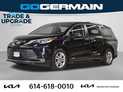 Used 2021 Toyota Sienna Platinum