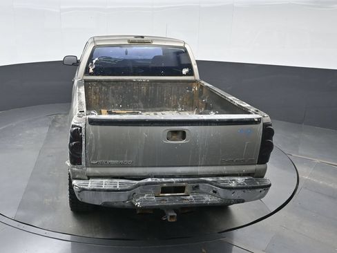 Used 2002 Chevrolet Silverado 1500 LS AWD/4WD image 18