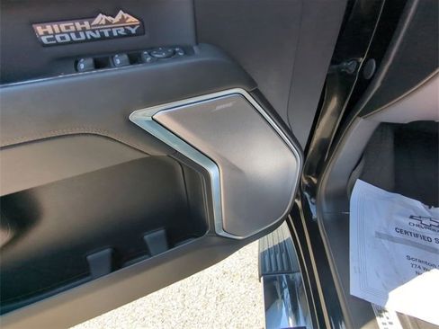 Certified 2022 Chevrolet Silverado 1500 High Country w/ High Country Premium Package image 24
