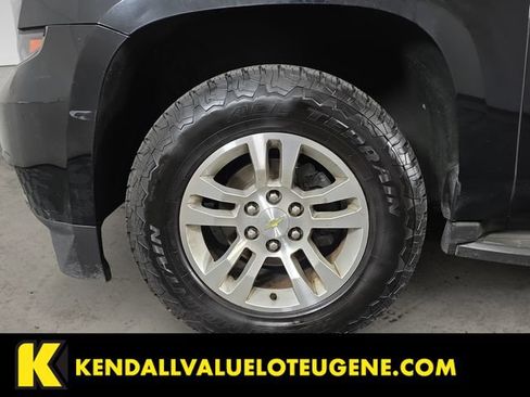 Used 2015 Chevrolet Suburban LT AWD/4WD image 9
