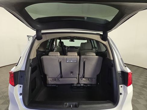 Used 2023 Honda Odyssey Touring image 32