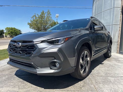 Used 2025 Subaru Crosstrek 2.5i Limited w/ Popular Package #3A AWD/4WD image 3