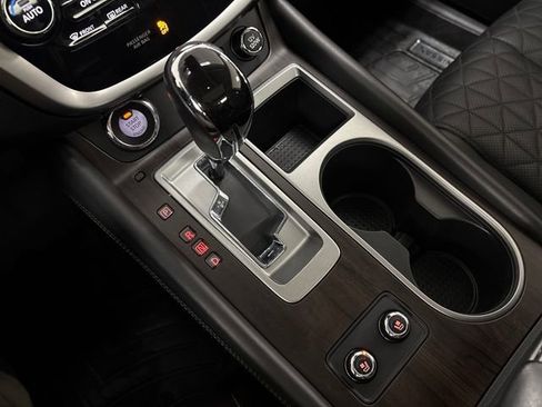 Used 2024 Nissan Murano Platinum image 47