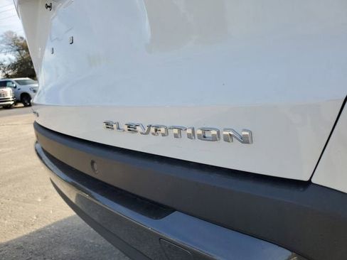 New 2026 GMC Terrain Elevation image 9